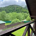 Lodge Veranda Mykulytschyn