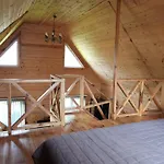 Lodge Veranda