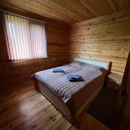 Деревянный коттедж Veranda *
