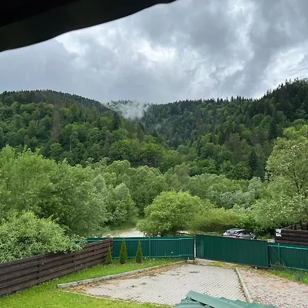 Деревянный коттедж Veranda